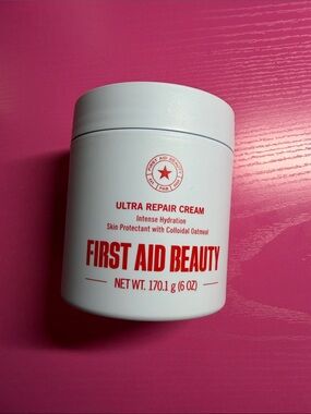 First Aid Beauty Ultra Repair Cream — White Jar with Red Text